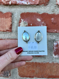 The Charlotte Pearl Earrings