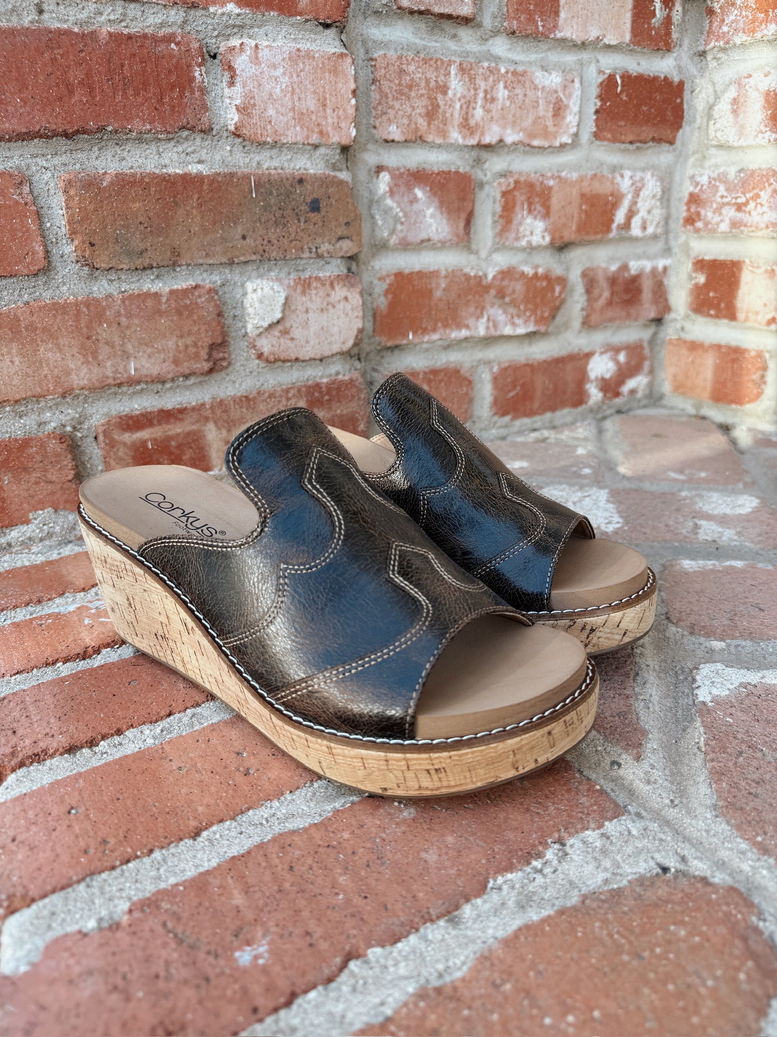 The Neon Moon Wedge- Espresso