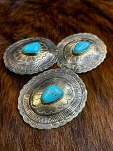 Oval Buckle With Turquoise