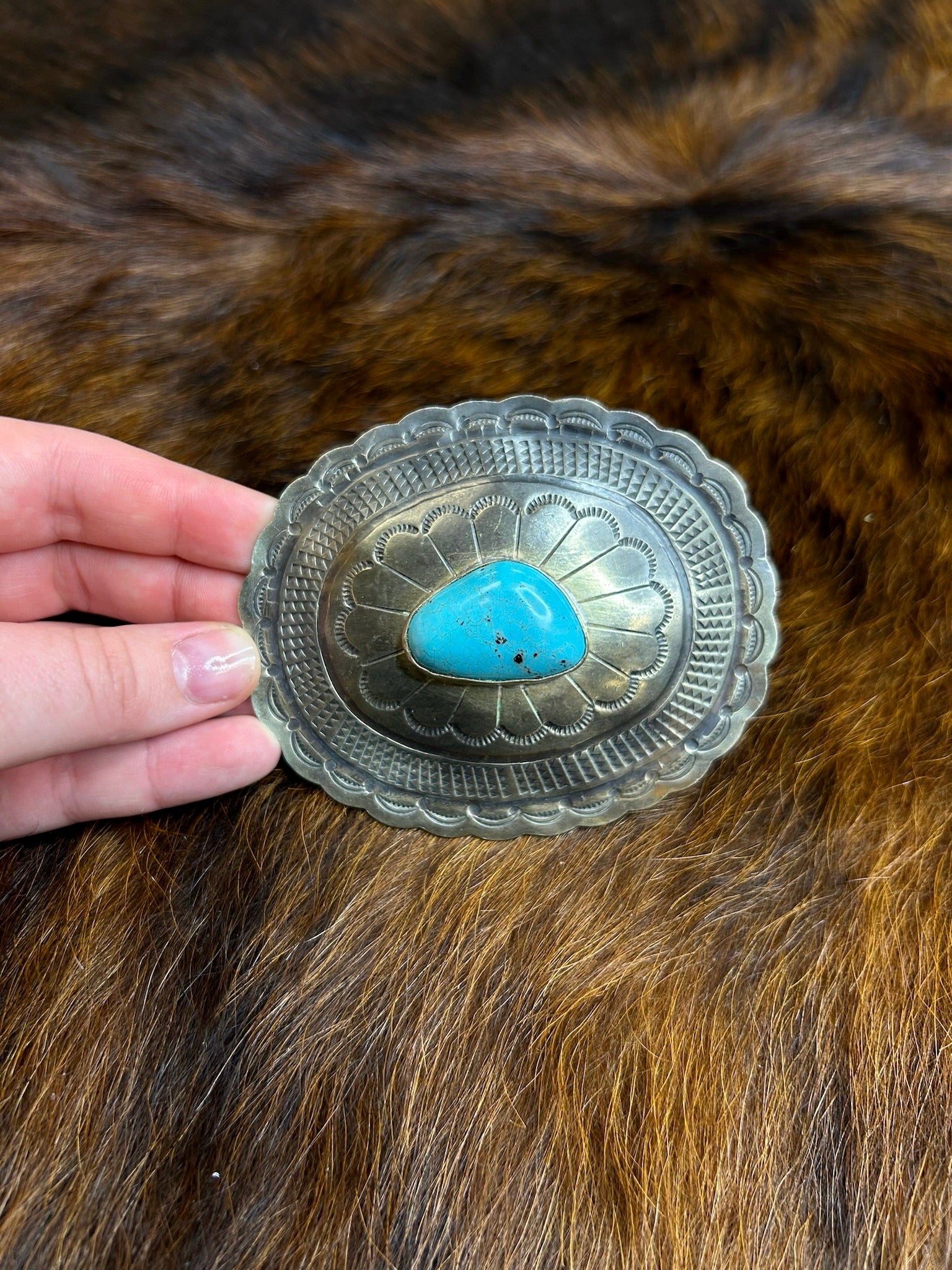 Oval Buckle With Turquoise