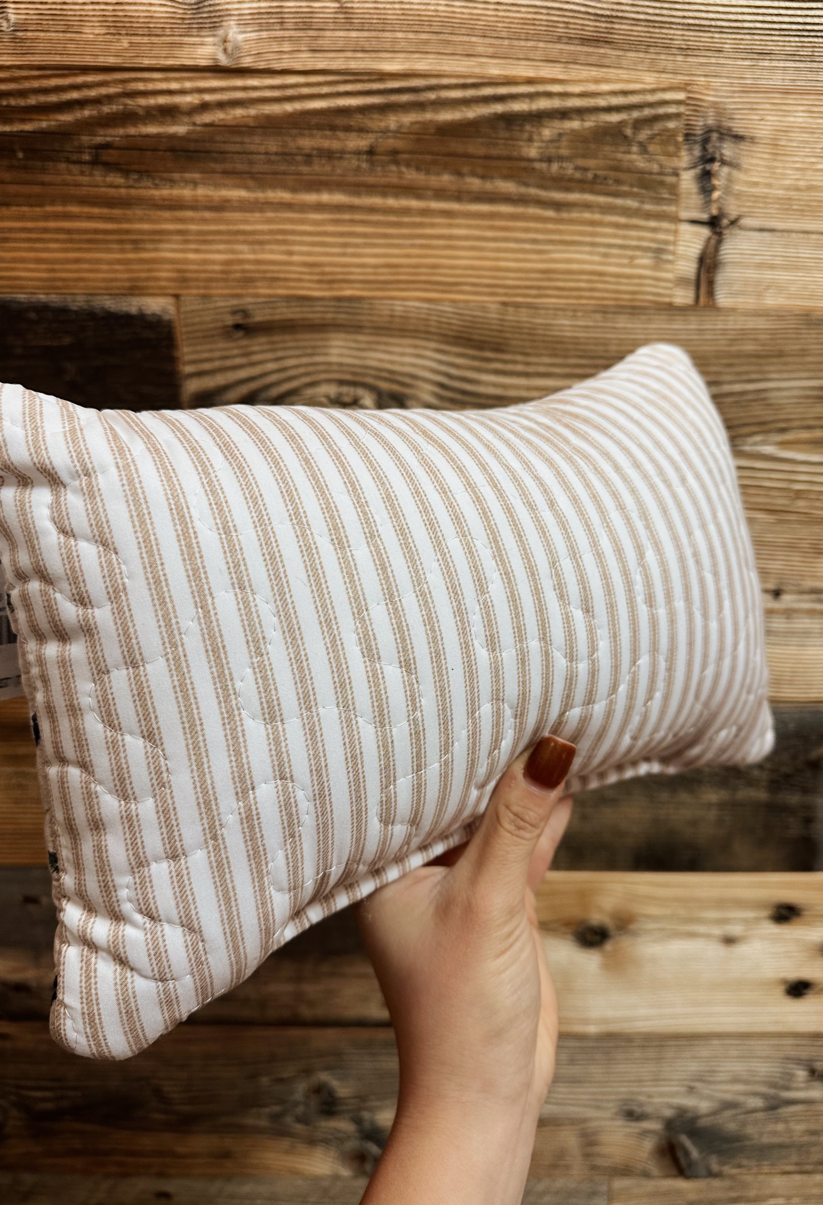 The Howdy Christmas Quilted Pillow- Ida Mae