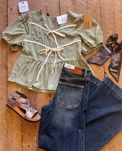 The Wrenley Blouse
