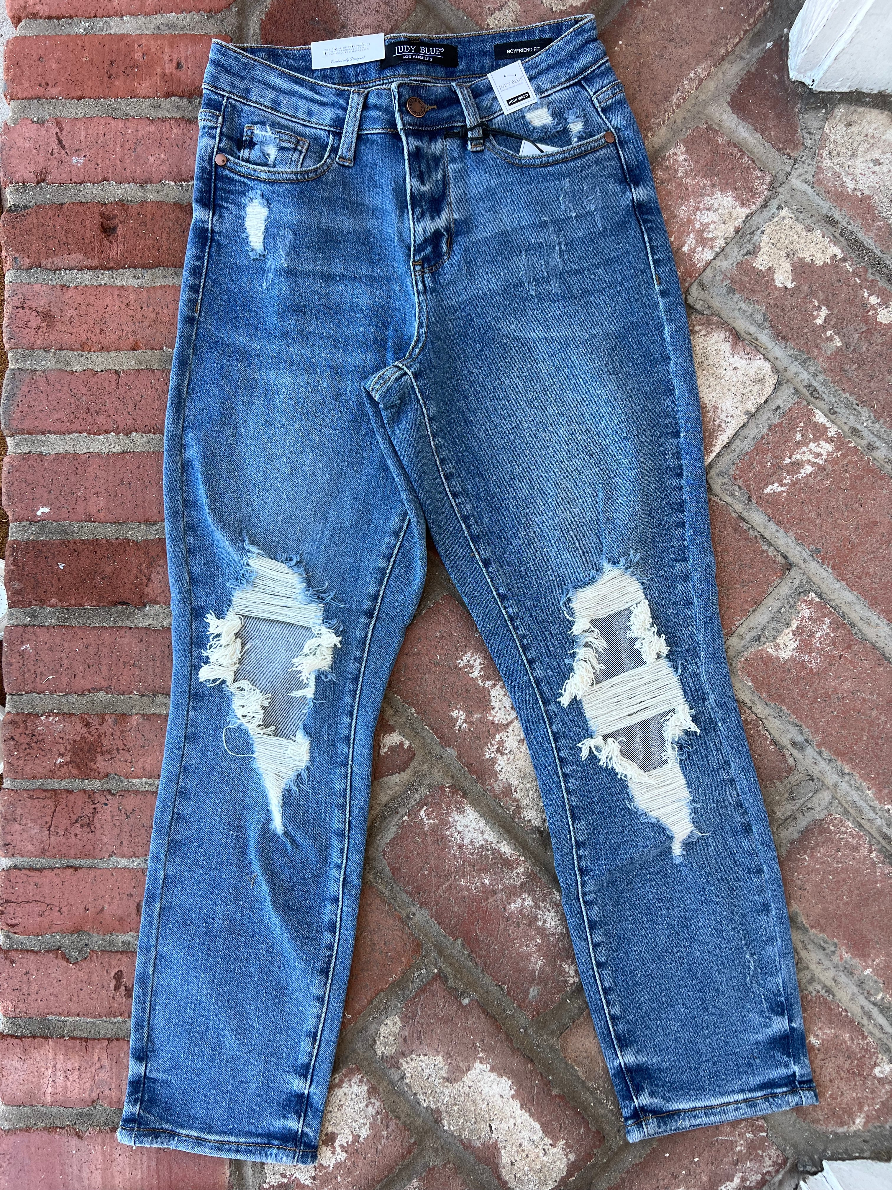 The Emmett Boyfriend Jeans