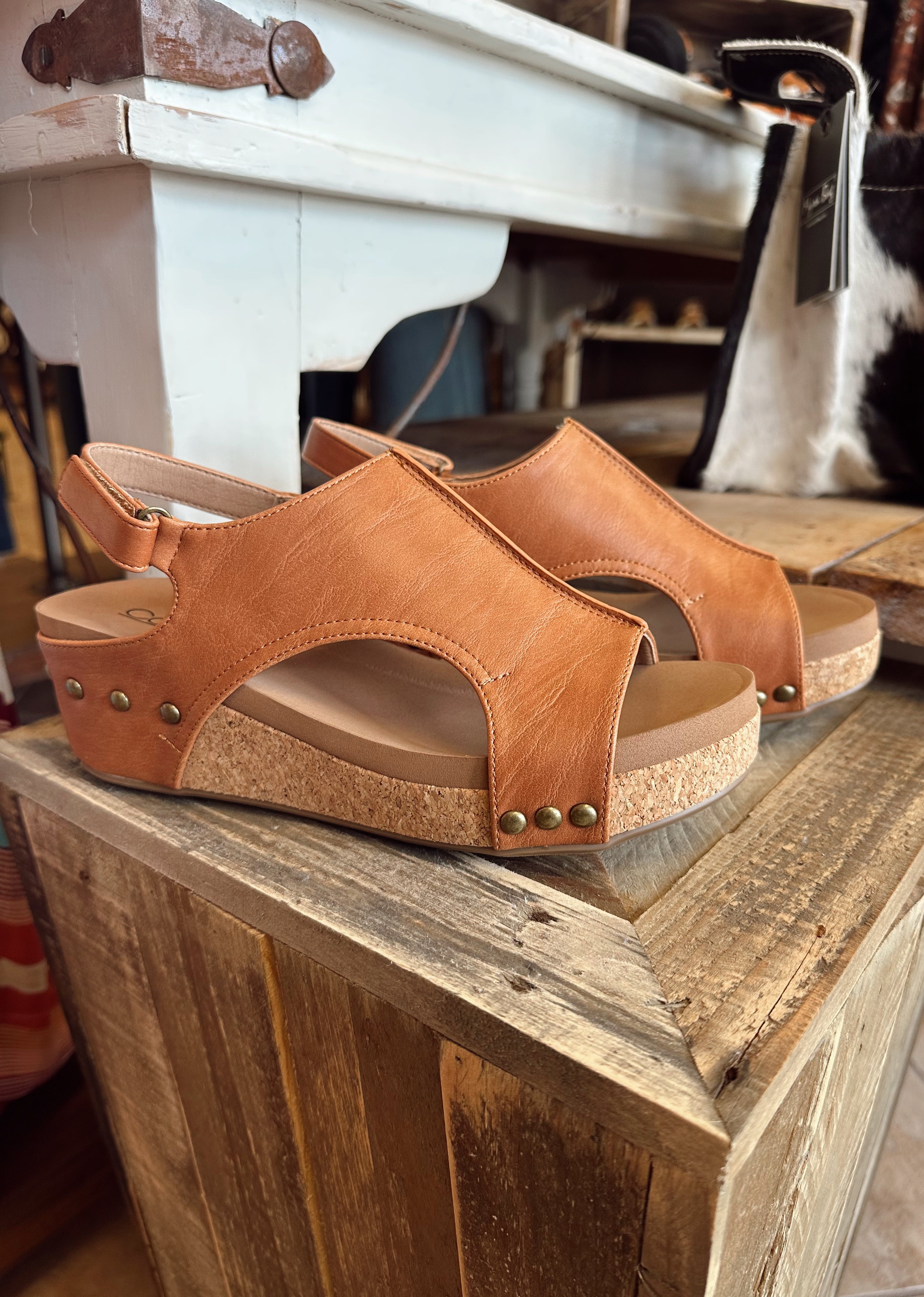 The Volta Wedge- Cognac