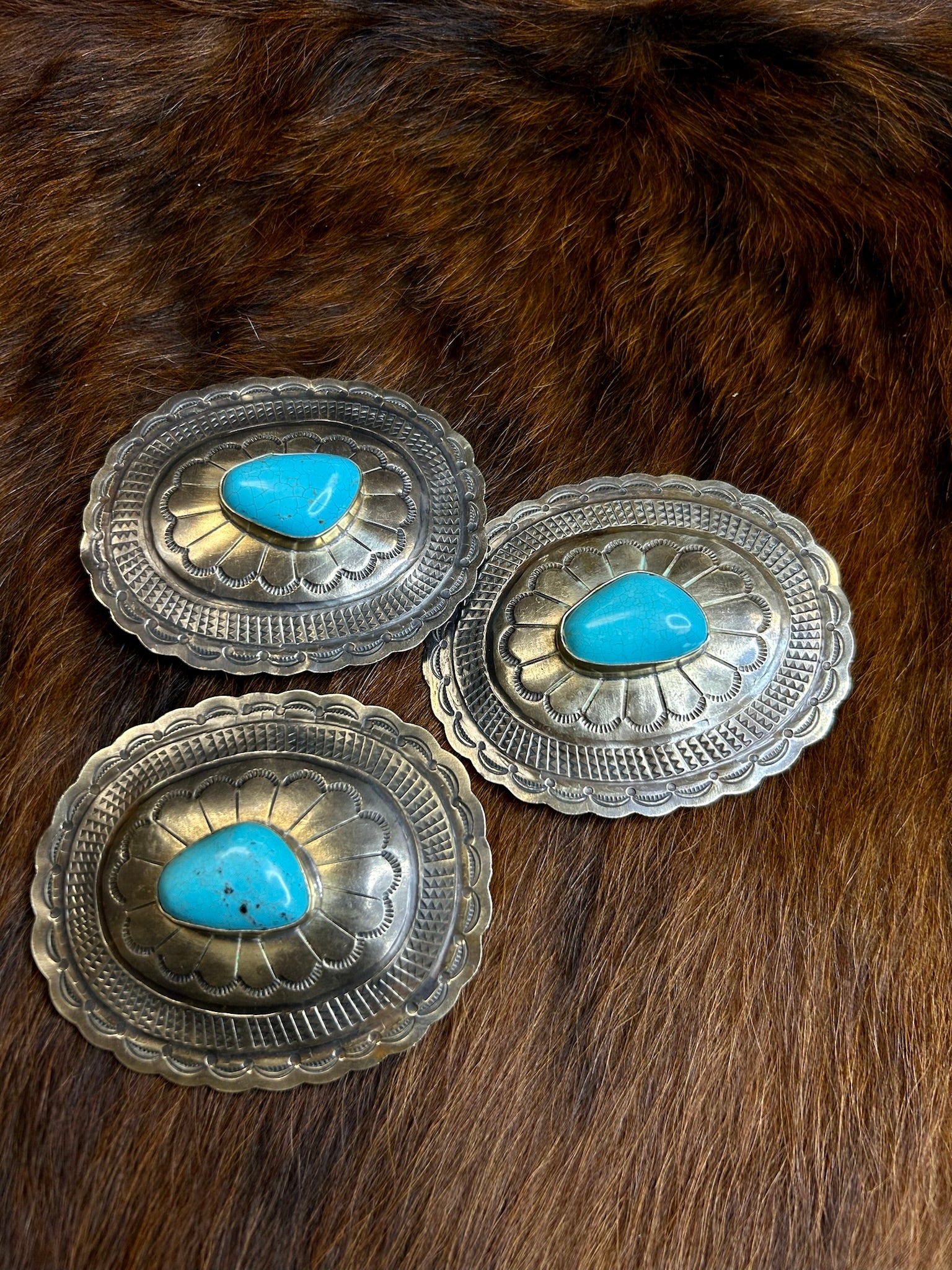 Oval Buckle With Turquoise