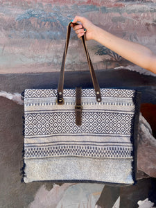 Rhombus Patterned Weekender Bag