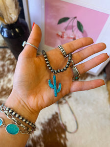 Faux Navajo Pearl & Cactus Pendant Necklace