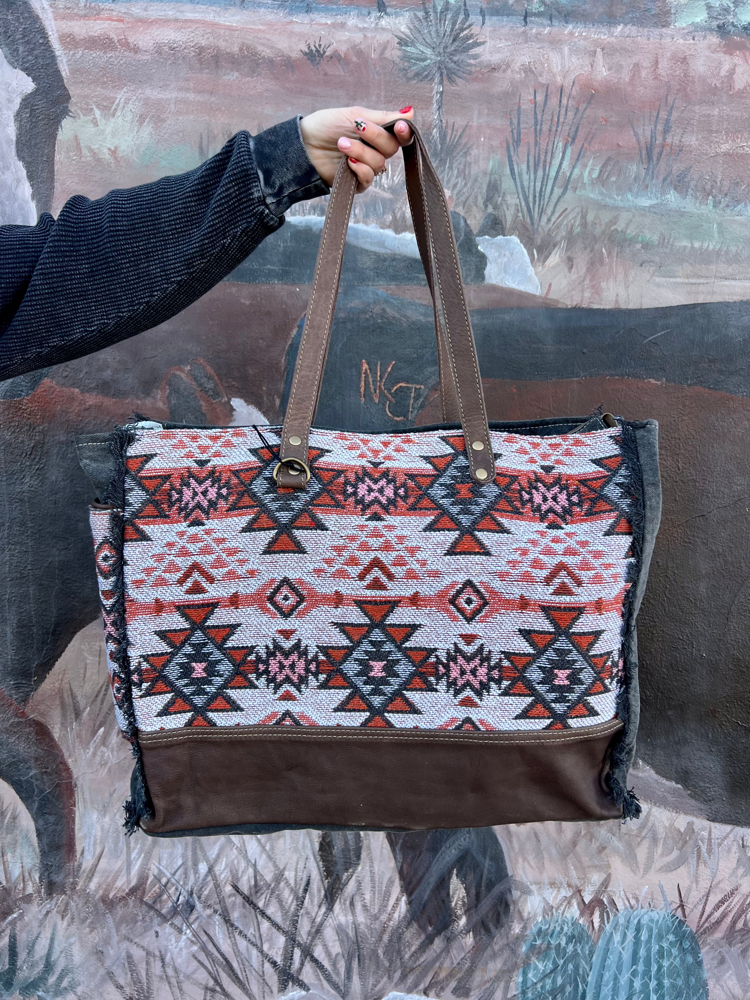 Maya Weekender Bag