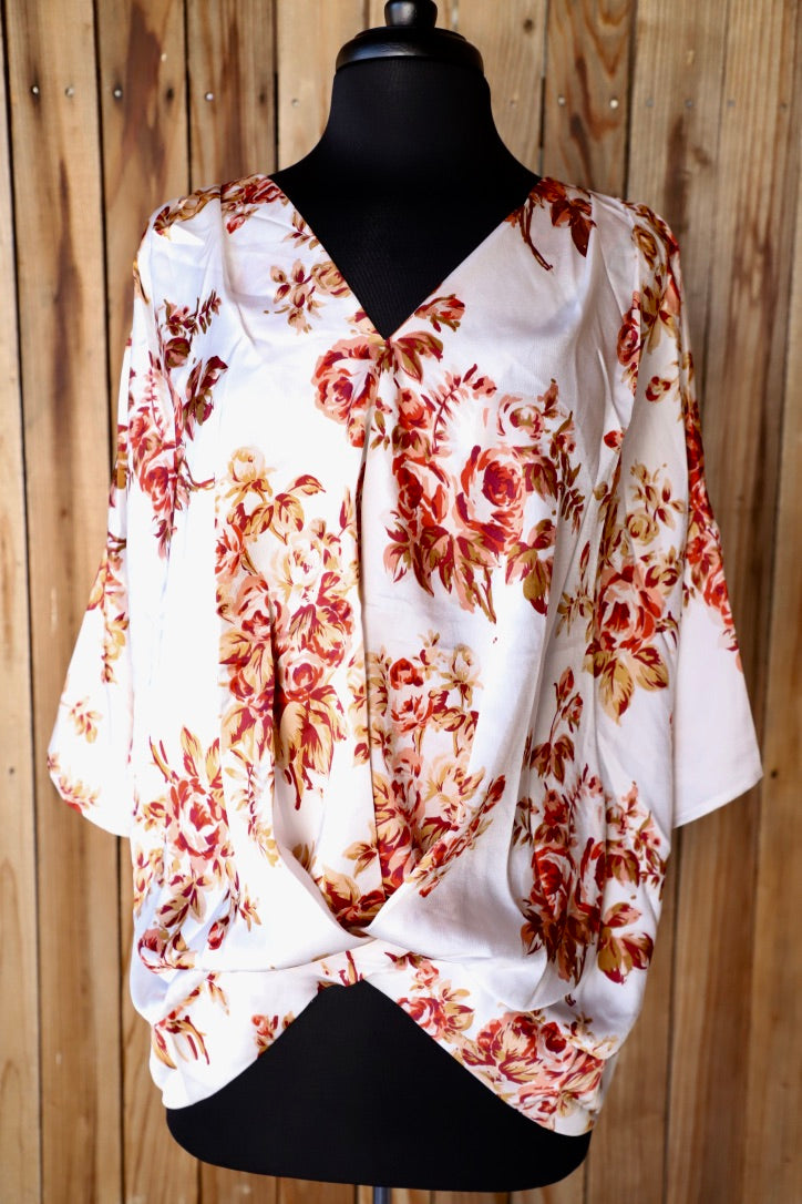 Bell Sleeve Floral Top w/ V Neck -Off White