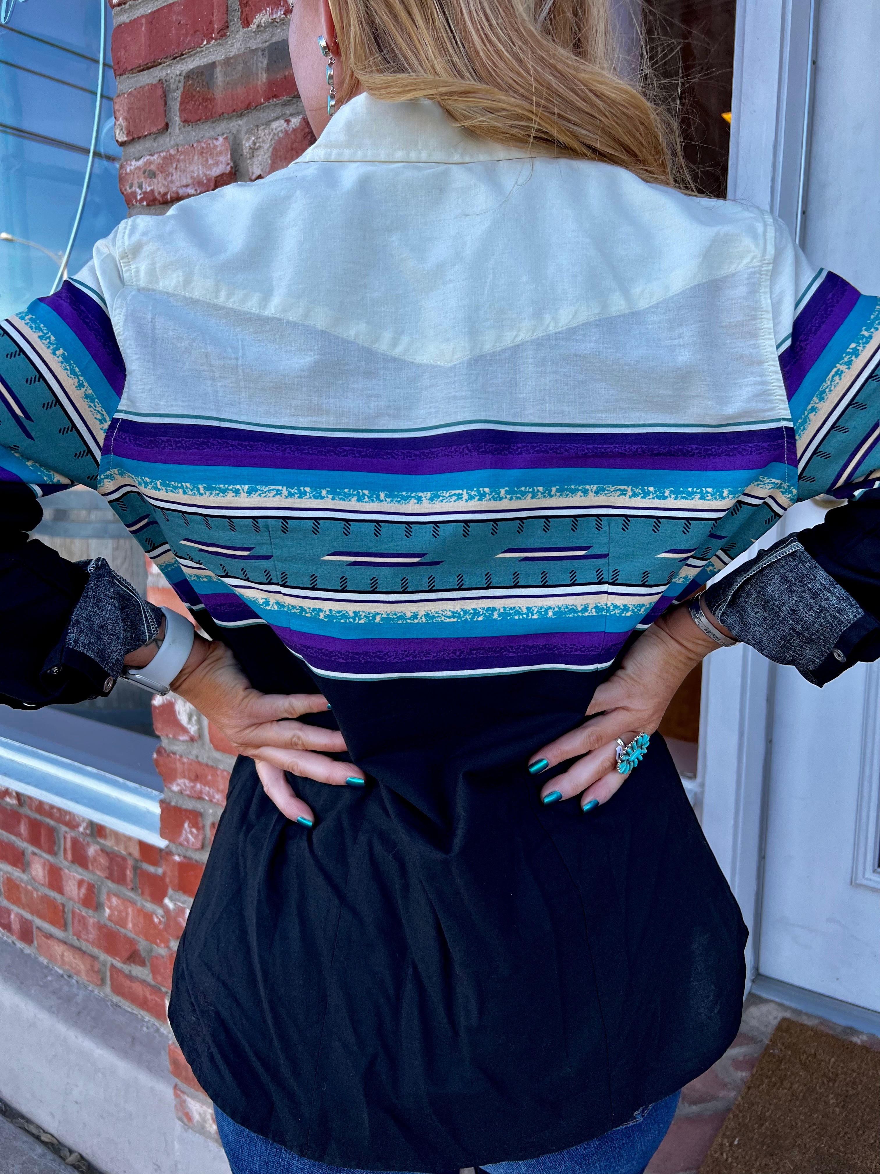 Roper-Women's Serape Border Long Sleeve Shirt