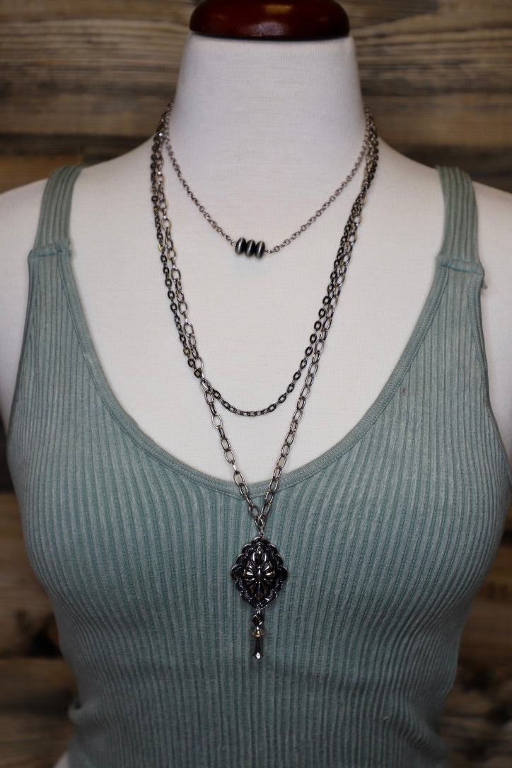 The Punchy Layer Necklace