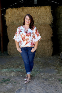 Bell Sleeve Floral Top w/ V Neck -Off White